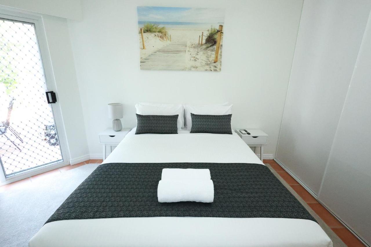 خليج هيرفي White Crest Apartments المظهر الخارجي الصورة