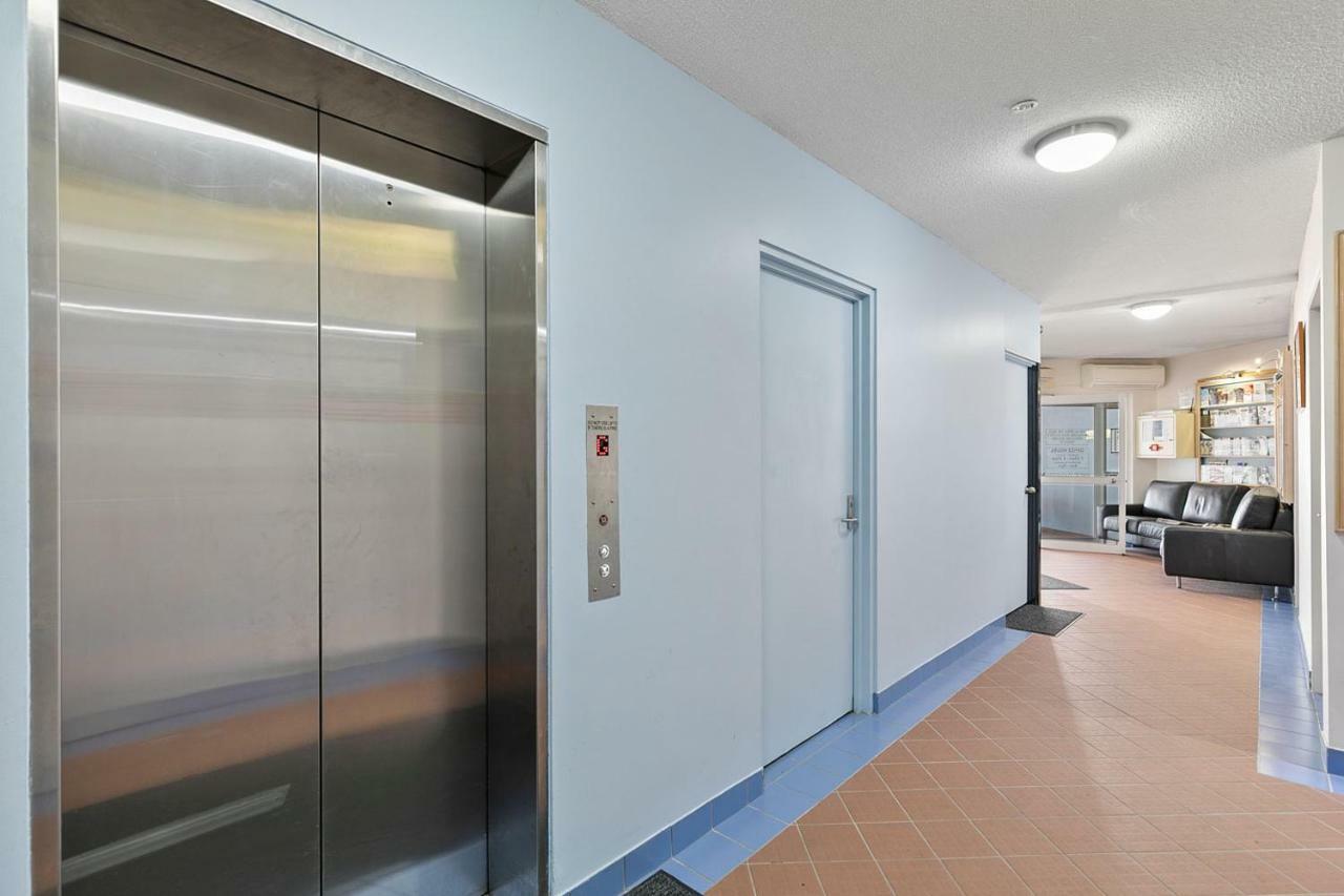 خليج هيرفي White Crest Apartments المظهر الخارجي الصورة